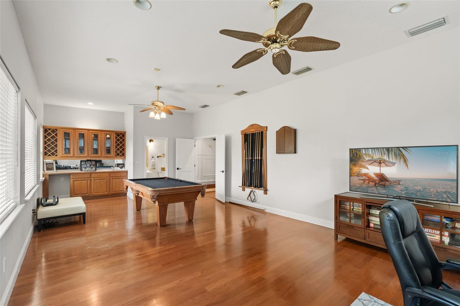 1336 Classic Dr Property Photo 37