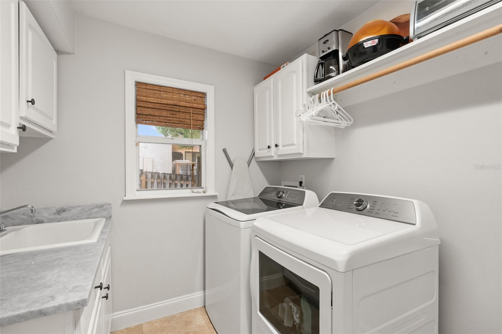1336 Classic Dr Property Photo 41