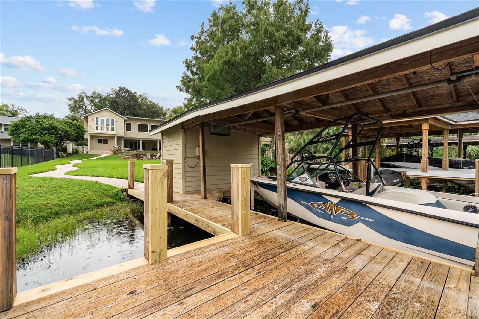 1336 Classic Dr Property Photo 56