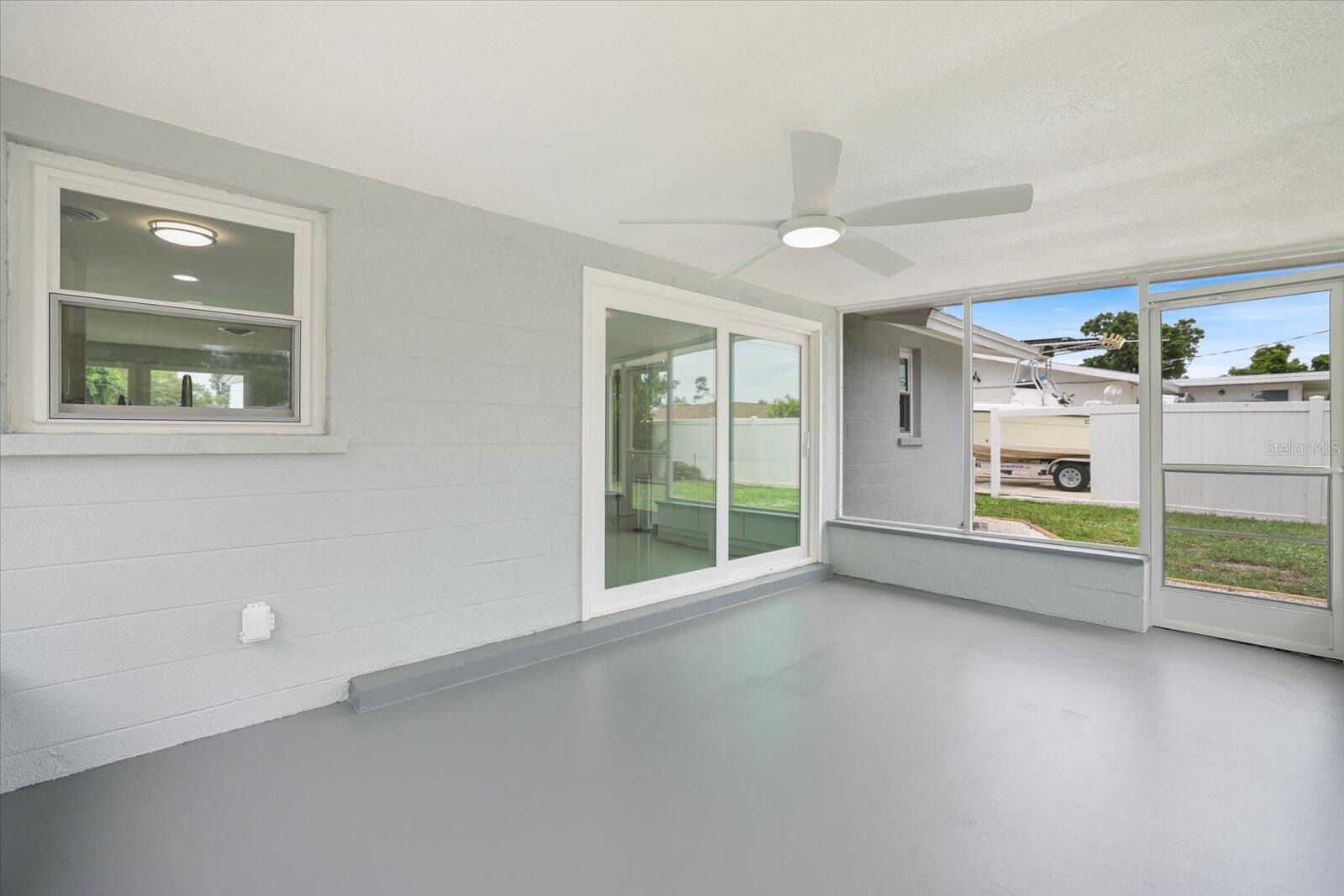 3485 Roslyn Rd Property Photo 20