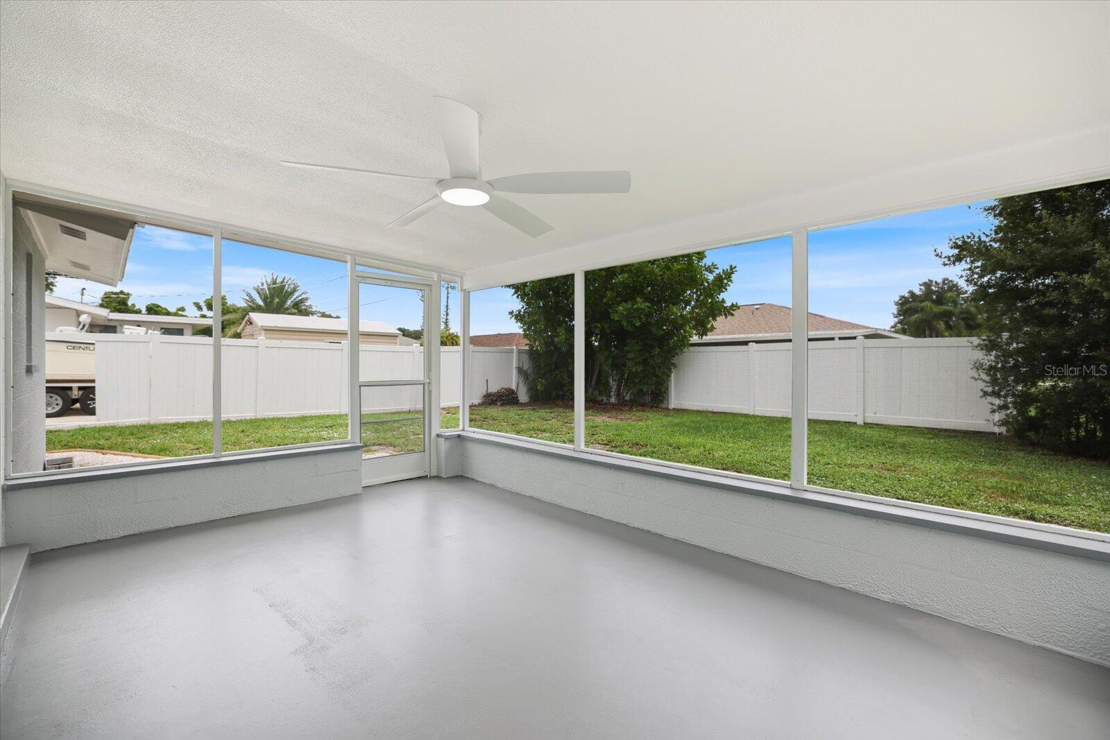 3485 Roslyn Rd Property Photo 21