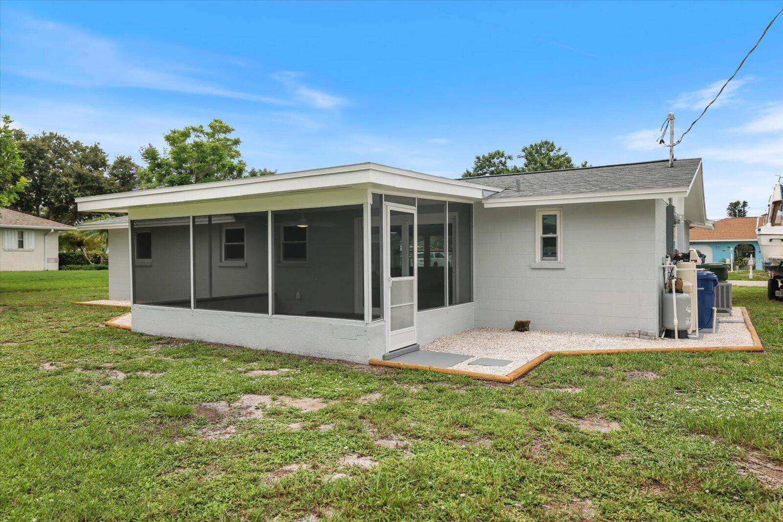 3485 Roslyn Rd Property Photo 23