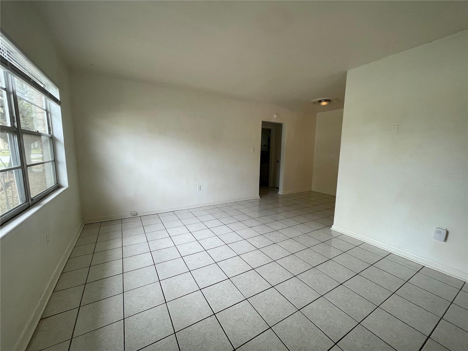 1600 Indiana Ave Property Photo 2