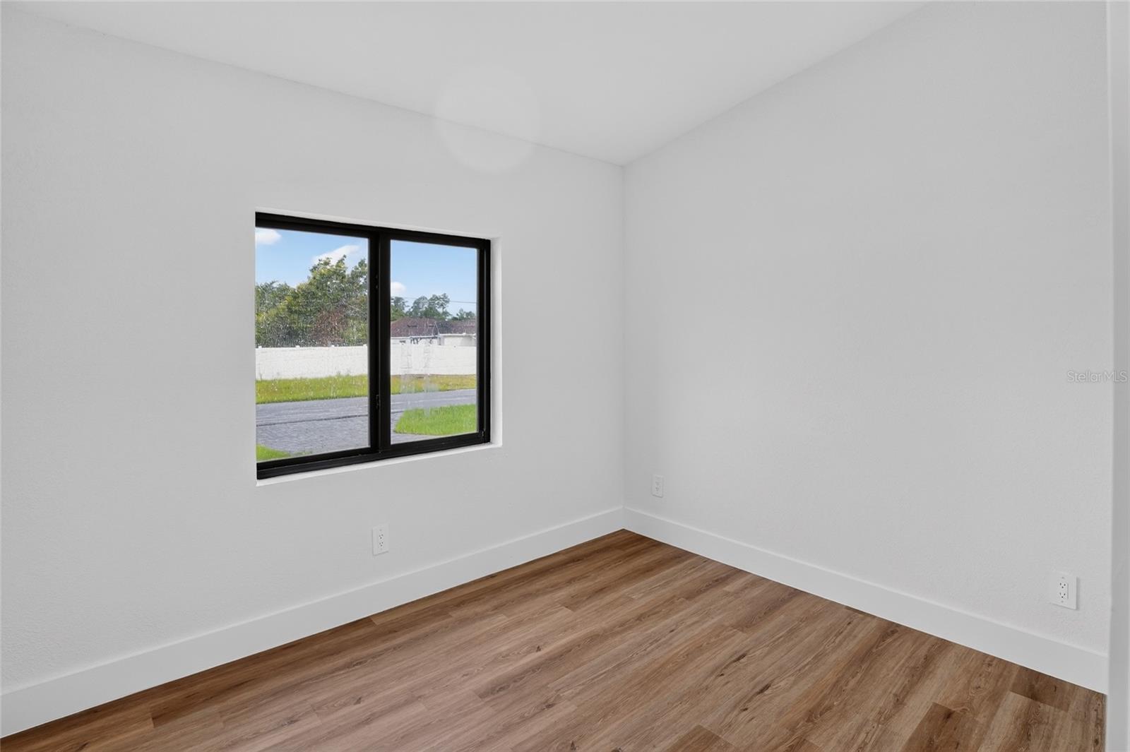 12959 Sw 35th Cir Property Photo 6