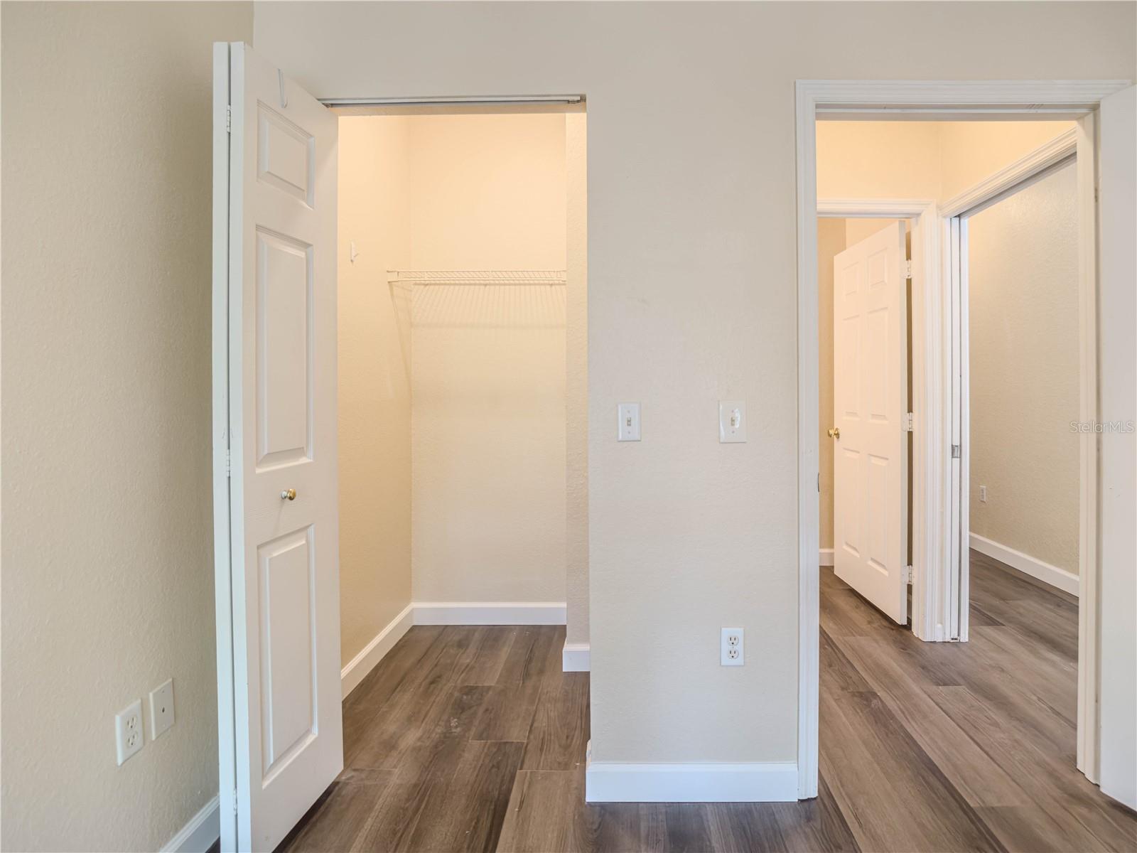 2226 Arbor Lakes Cir Property Photo 17