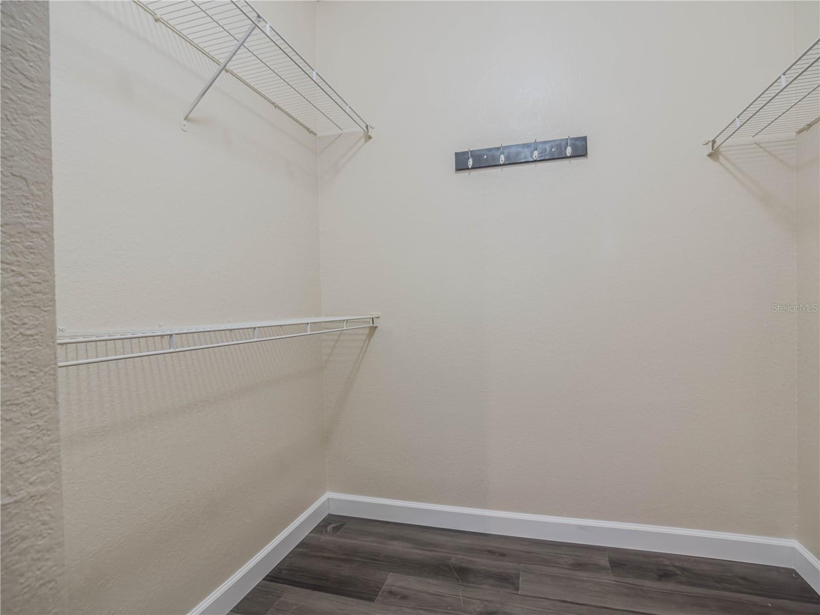 2226 Arbor Lakes Cir Property Photo 27