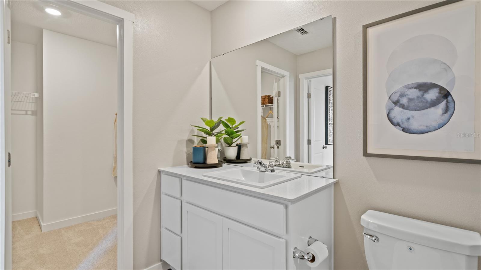 2634 Lasso Loop Property Photo 9
