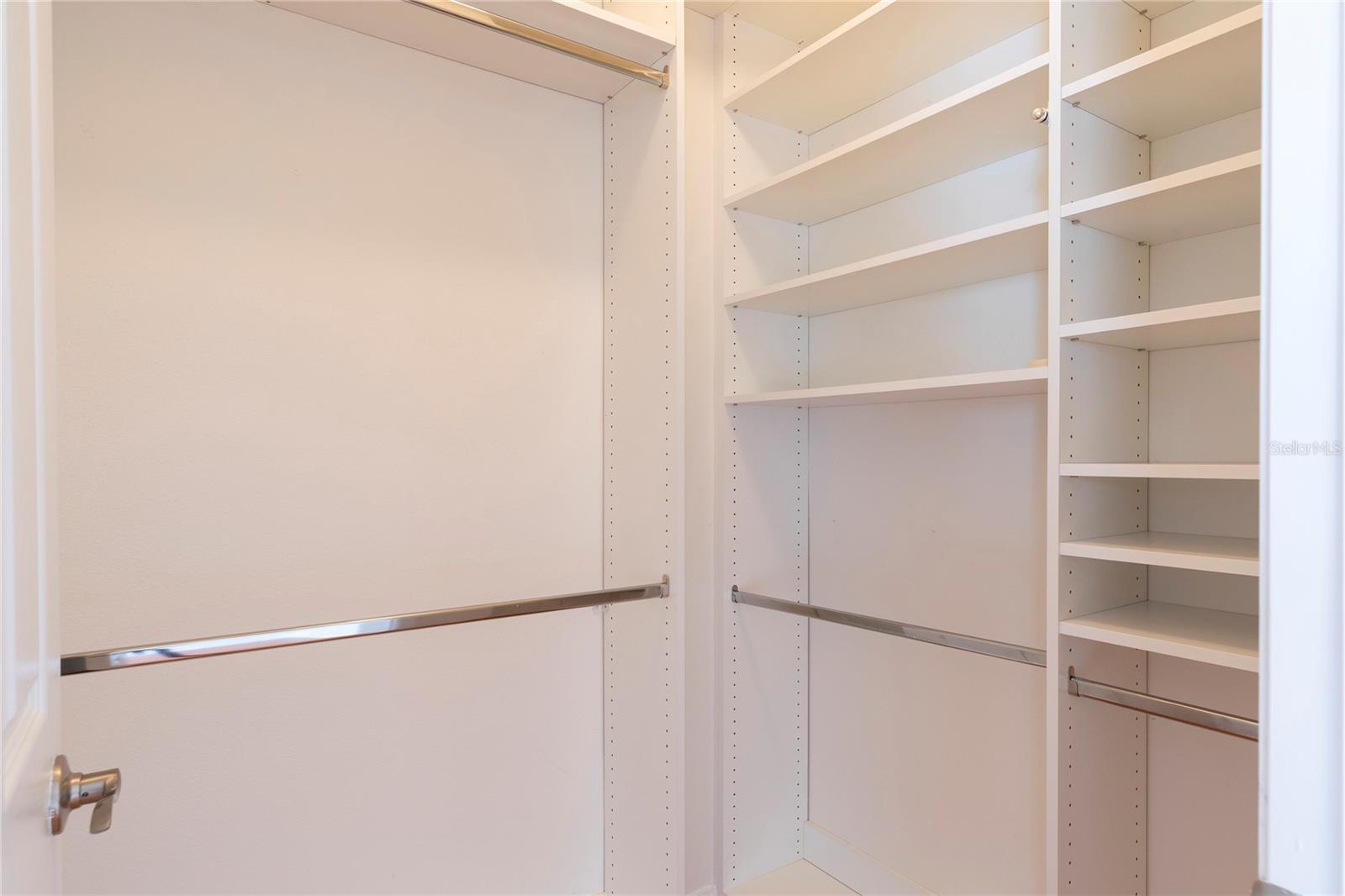 1003 Juel St Property Photo 13