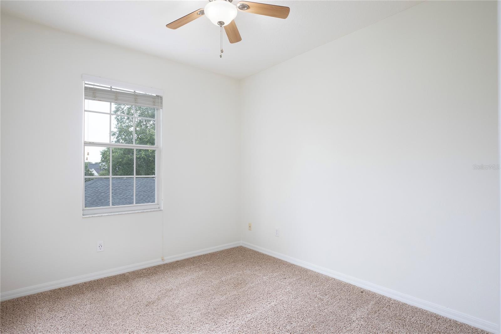 1003 Juel St Property Photo 16