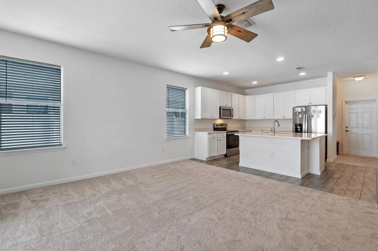 16021 Champlain St Property Photo 3