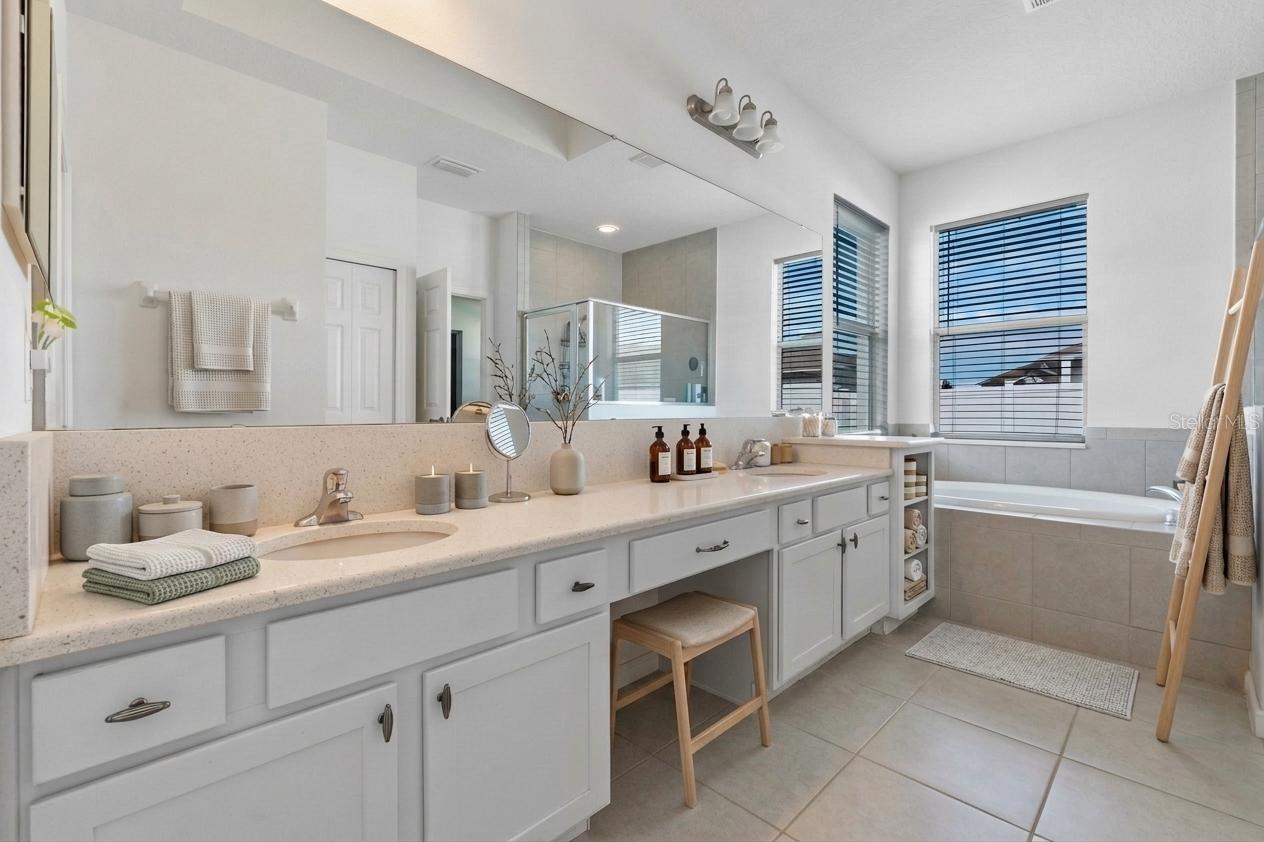 16021 Champlain St Property Photo 19