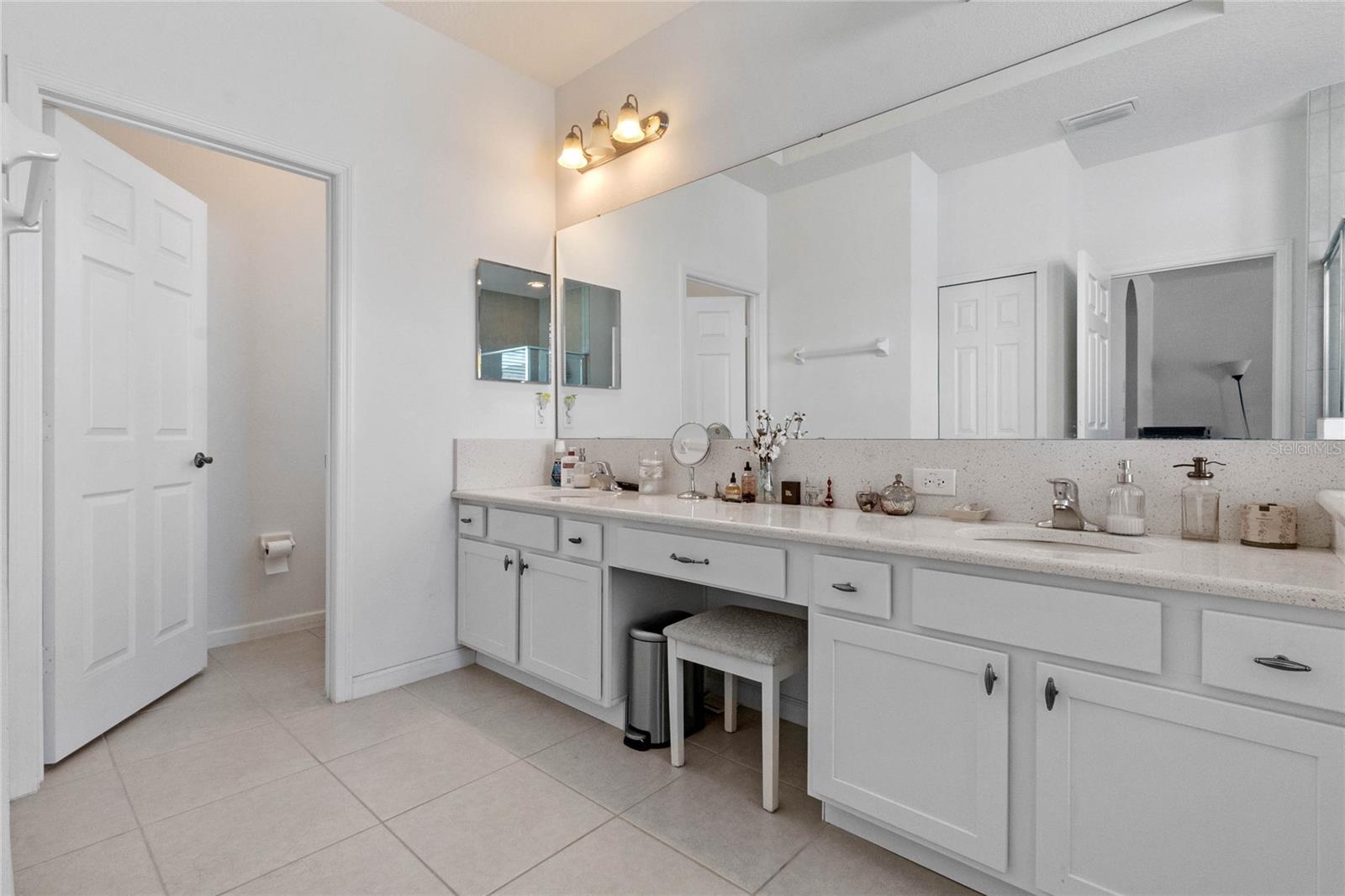 16021 Champlain St Property Photo 20