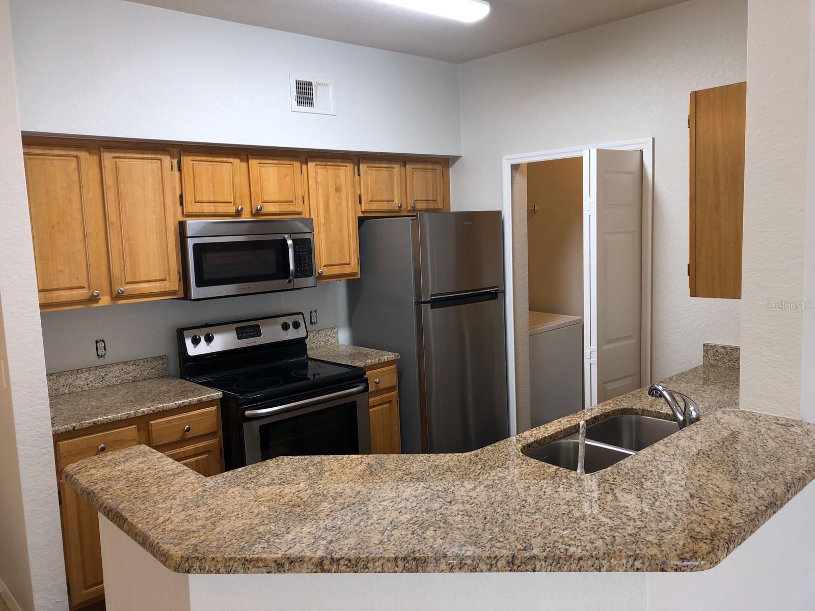 5959 Westgate Dr #1526 Property Photo 6