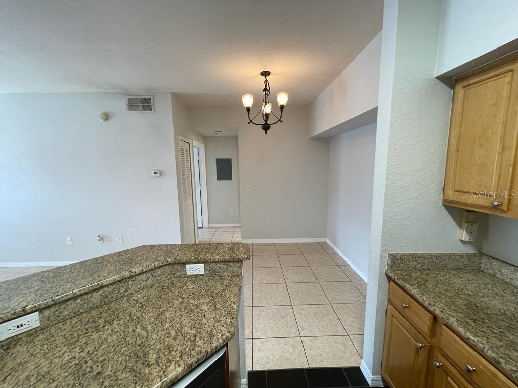 5959 Westgate Dr #1526 Property Photo 12