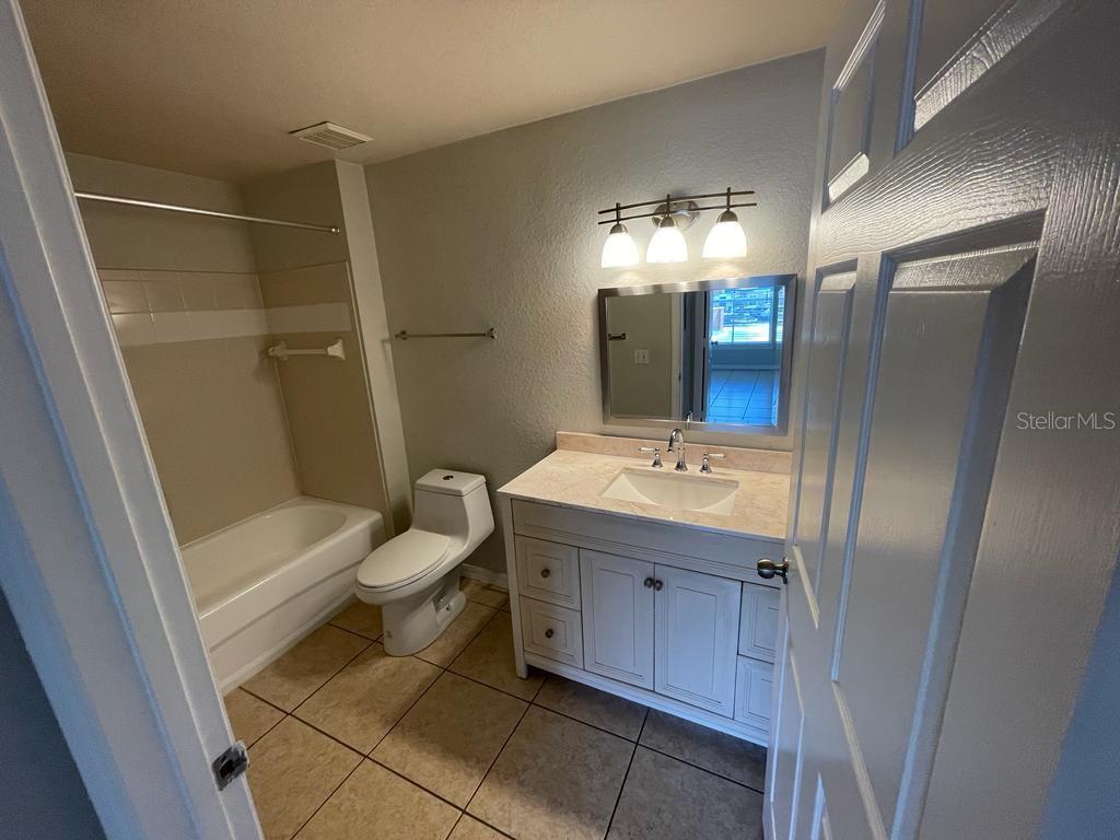 5959 Westgate Dr #1526 Property Photo 27