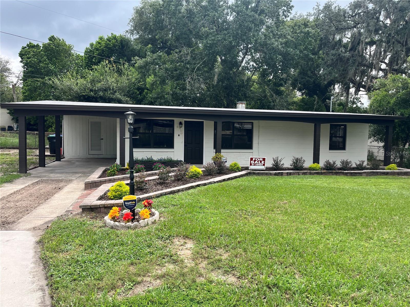 6610 Bywood Dr Property Photo 1