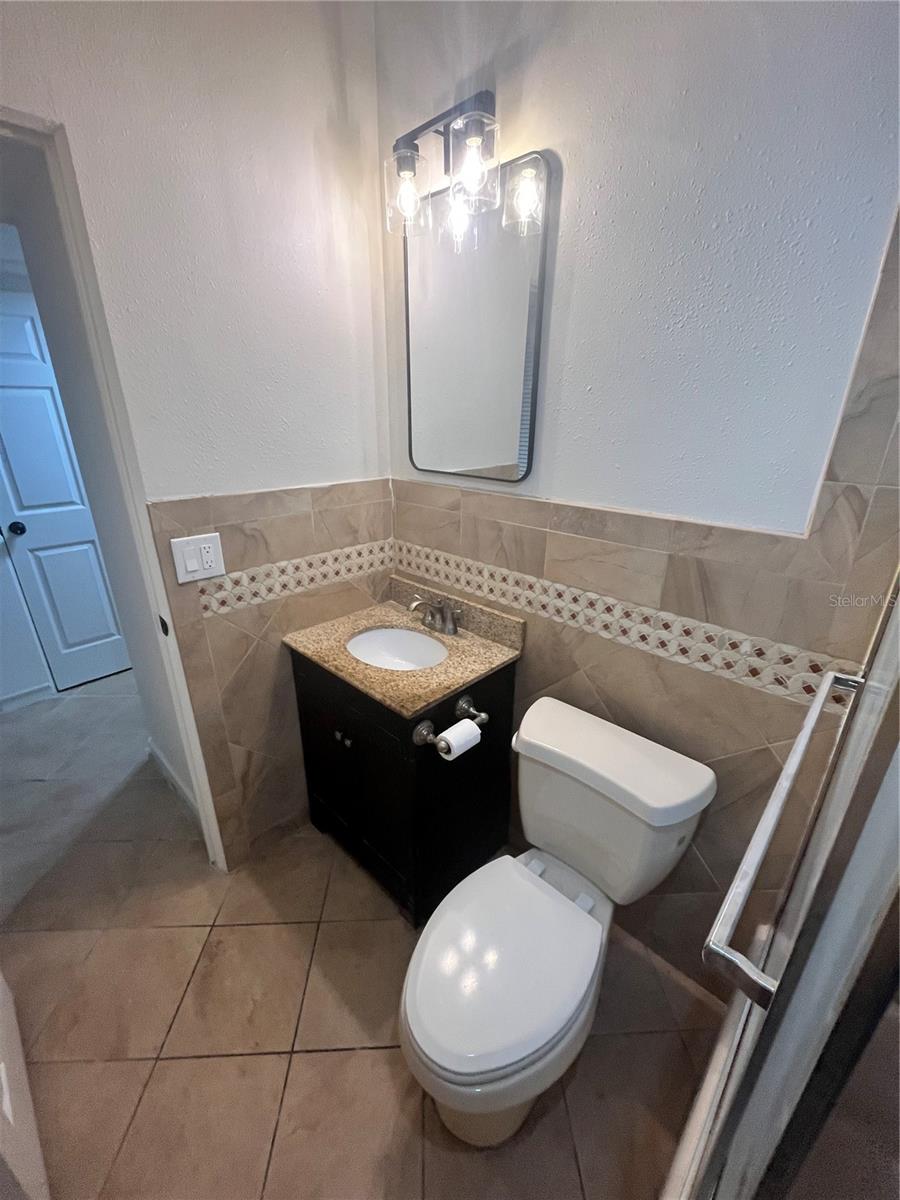 6610 Bywood Dr Property Photo 8