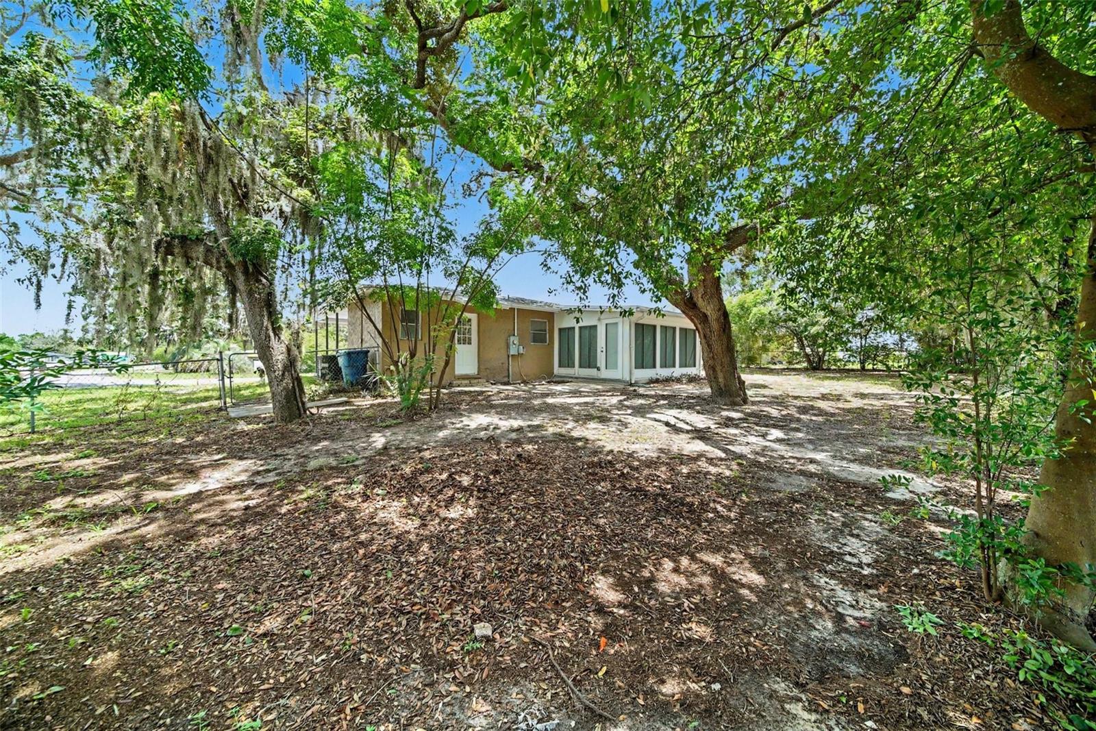 6925 Treehaven Dr Property Photo 25
