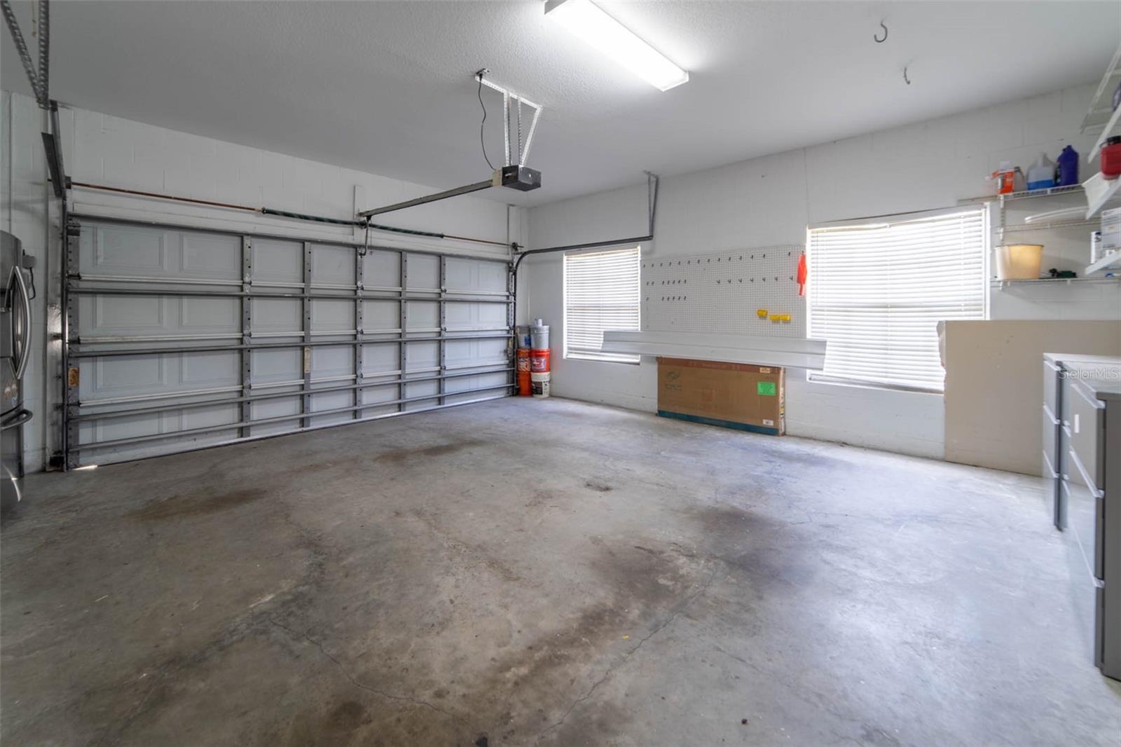 O6431729 Property Photo 47