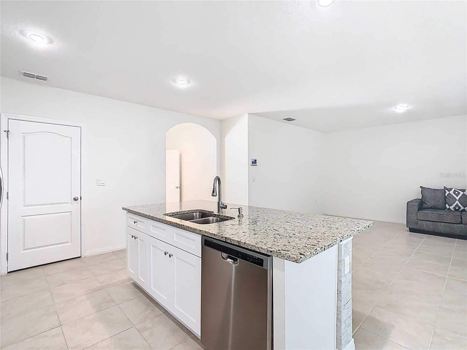 2000 Chickasaw Blvd Property Photo 12