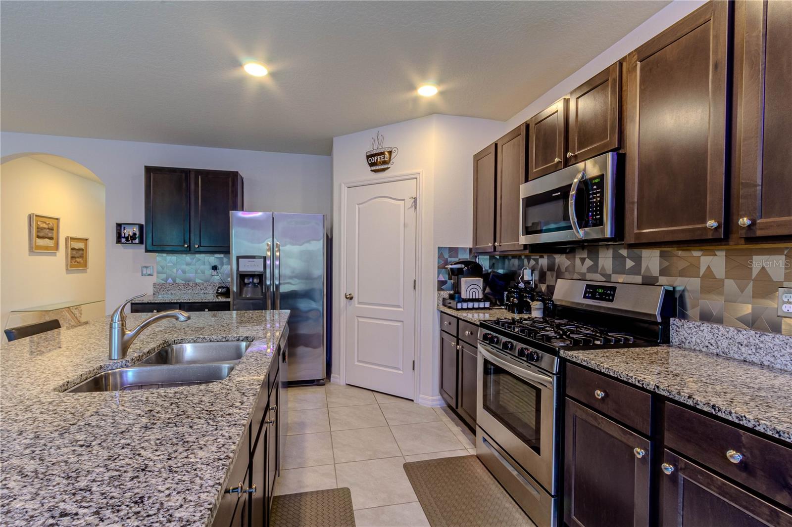 247 Lazio Cir Property Photo 4