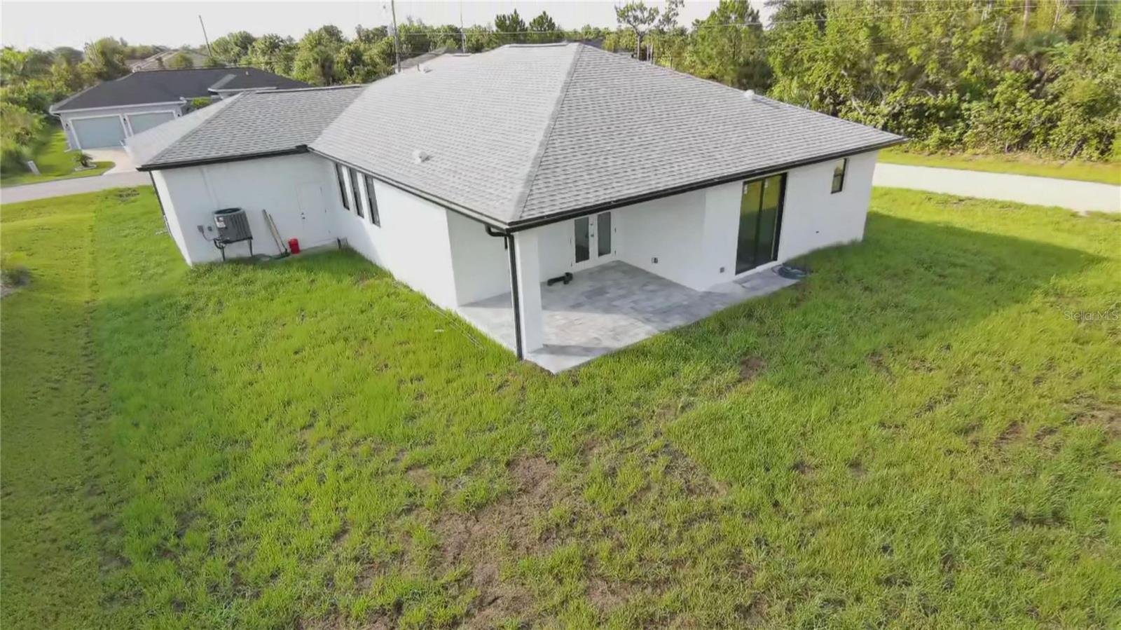 9309 Zorn St Property Photo 4