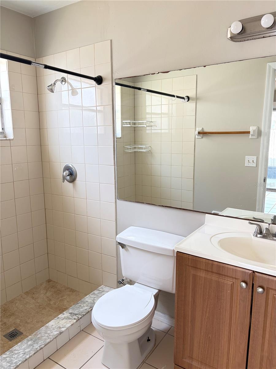 1224 Roma Ct Property Photo 10