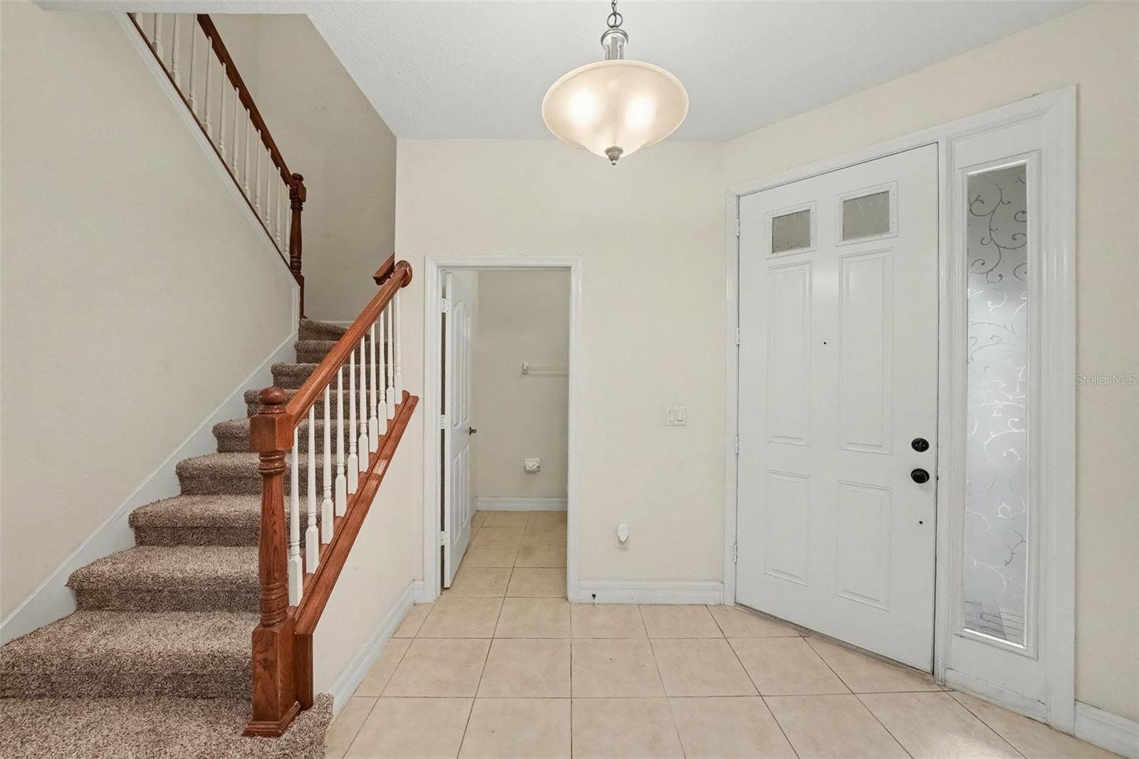 7422 Terrace River Dr Property Photo 3