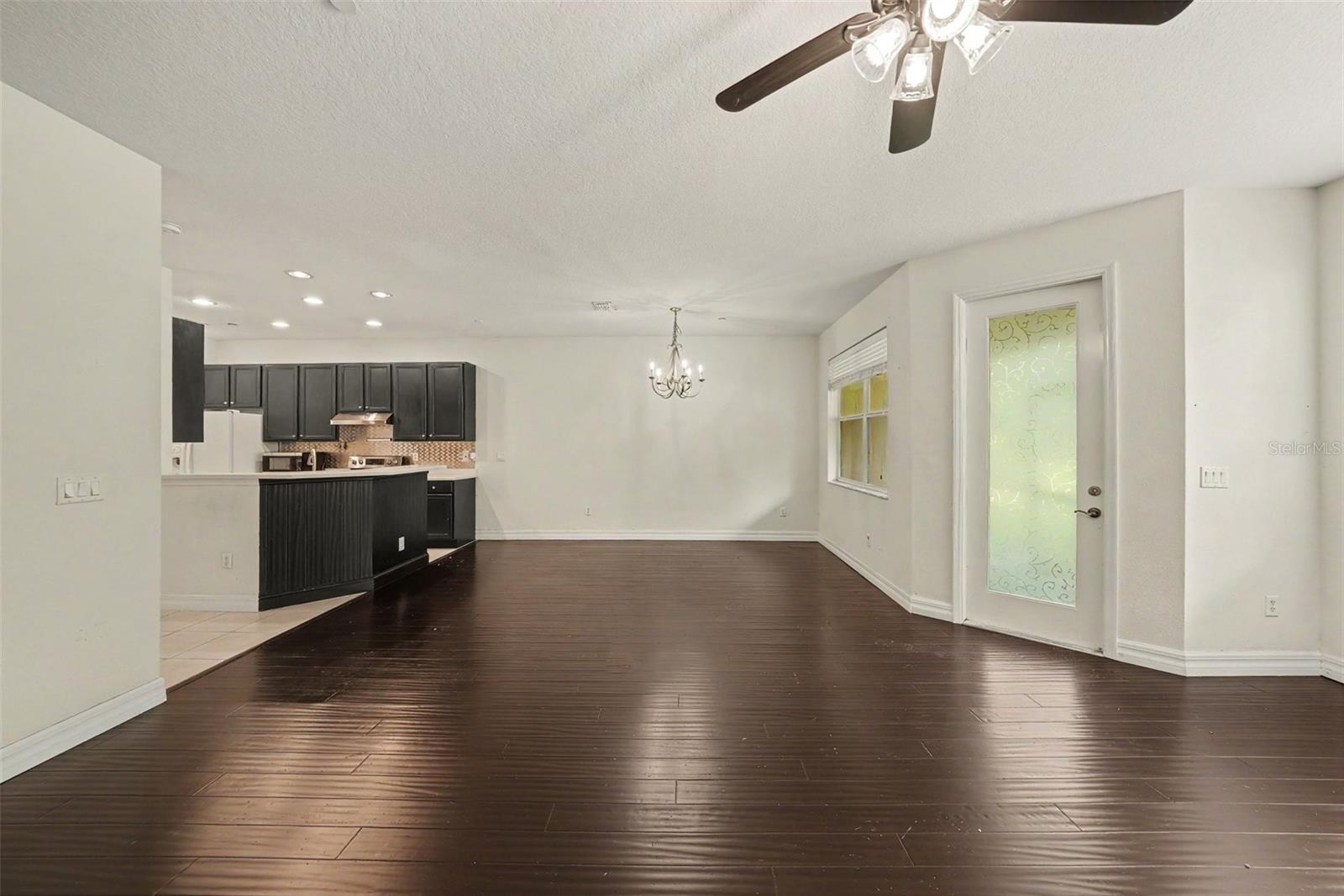 7422 Terrace River Dr Property Photo 10