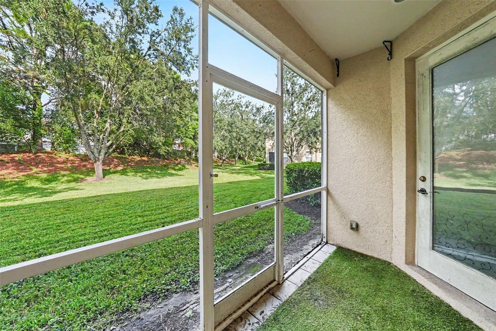 7422 Terrace River Dr Property Photo 29