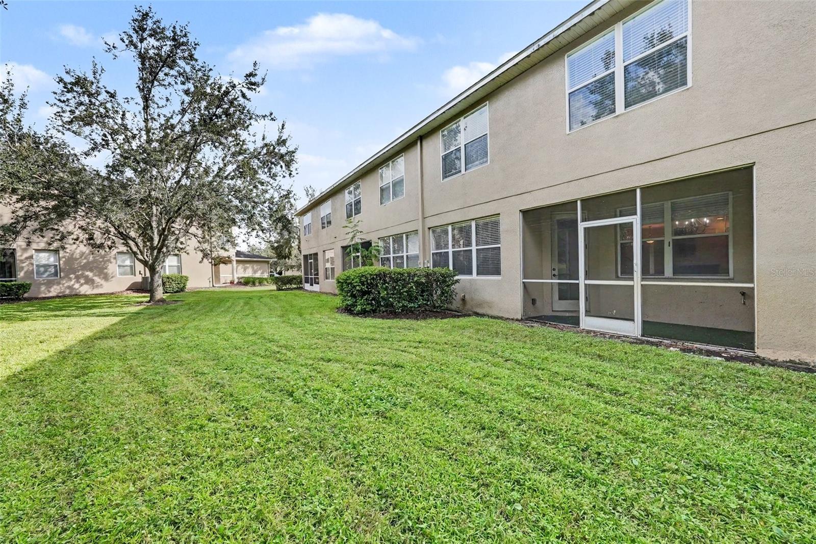 7422 Terrace River Dr Property Photo 30