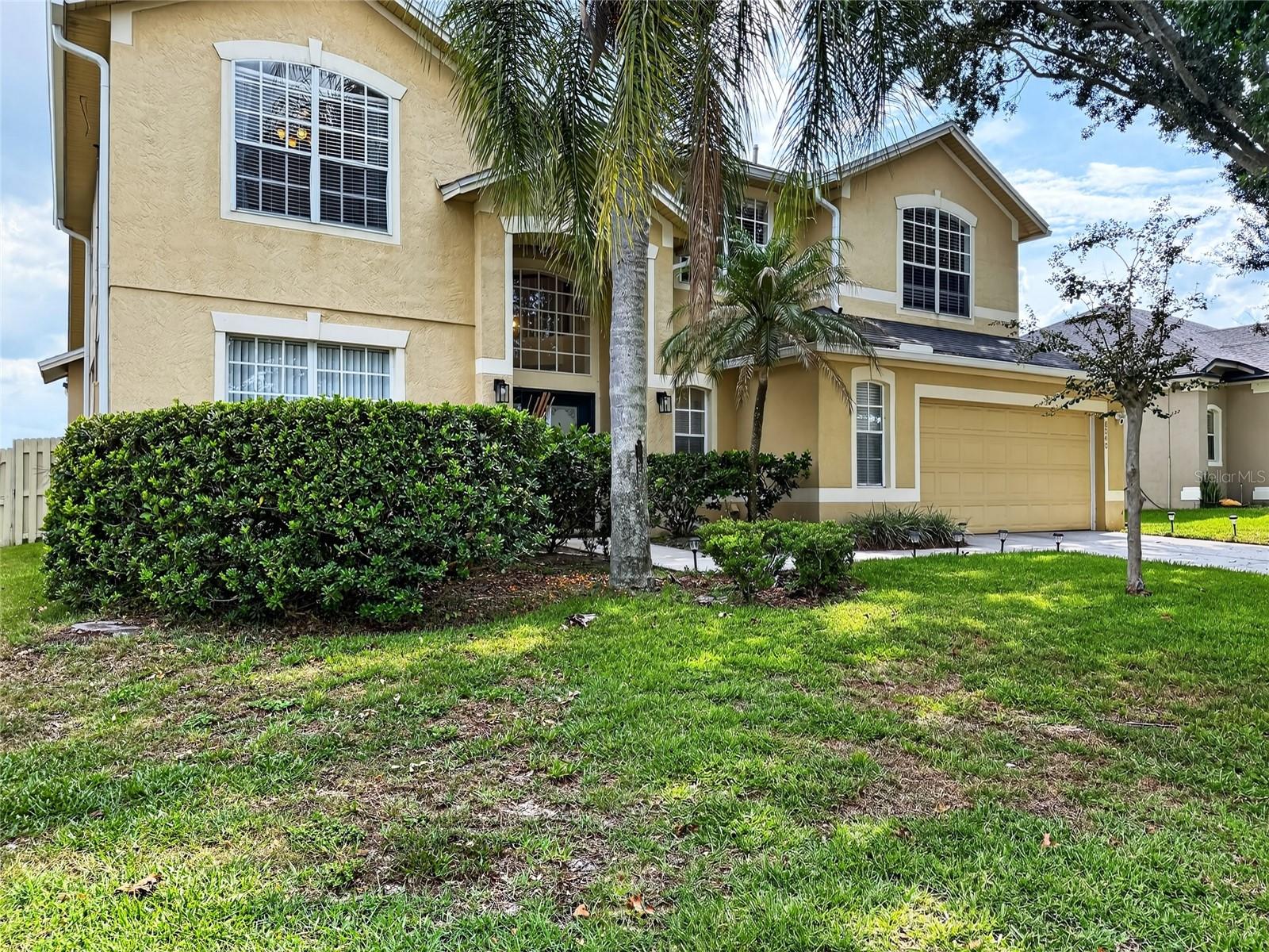 8040 Solitaire Ct Property Photo 3