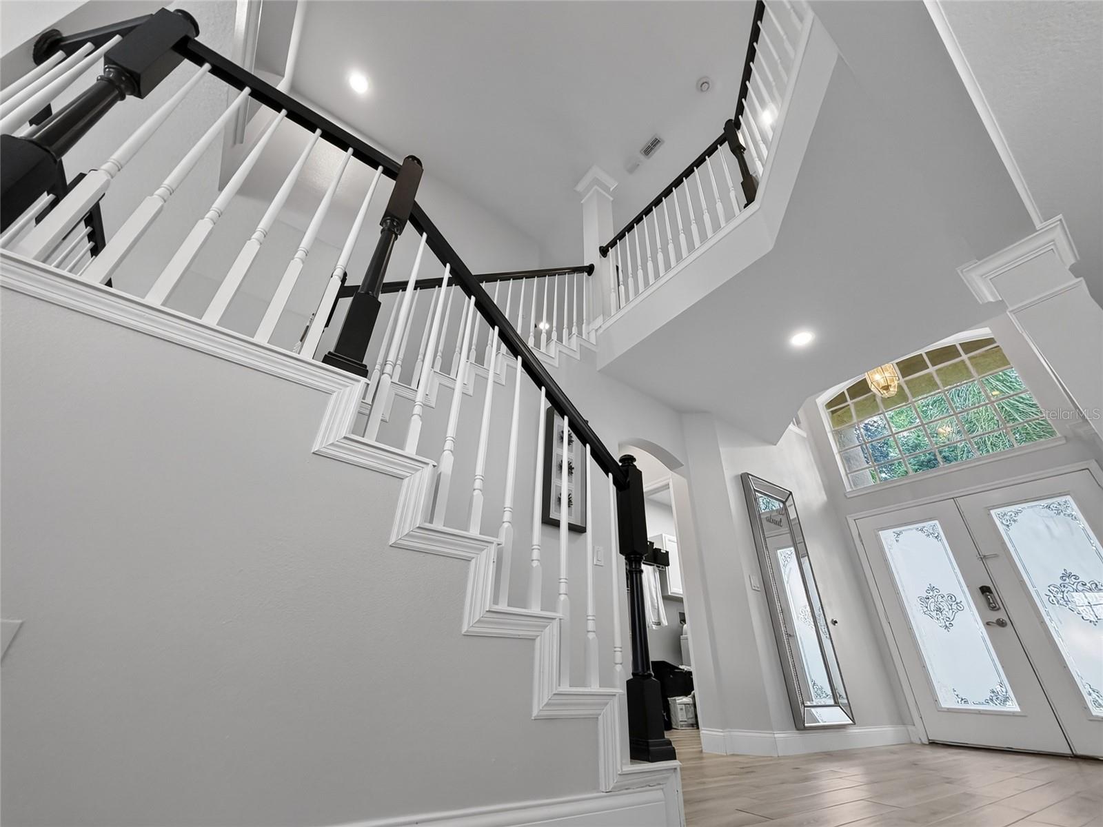 8040 Solitaire Ct Property Photo 8