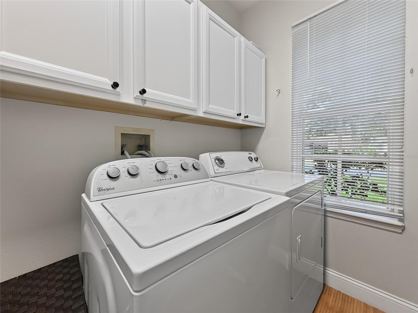 8040 Solitaire Ct Property Photo 40