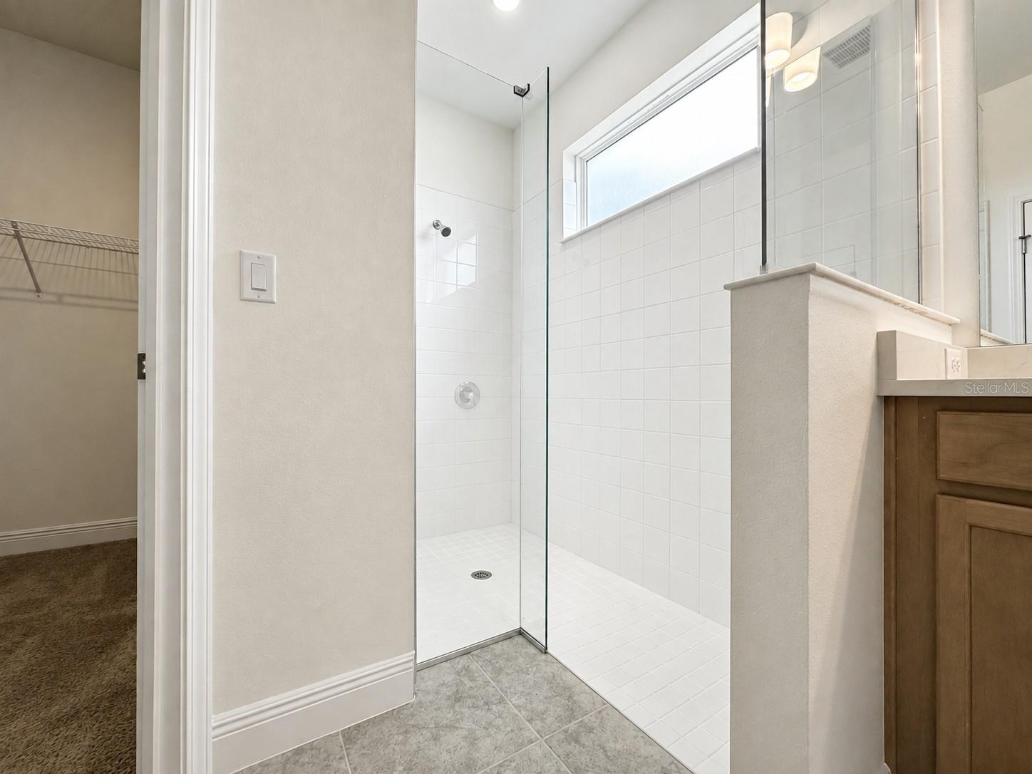 2244 Axel St Property Photo 14