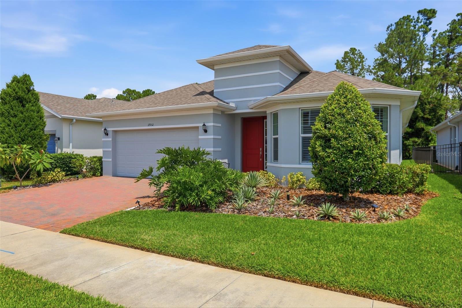 17932 Passionflower Cir Property Photo 2