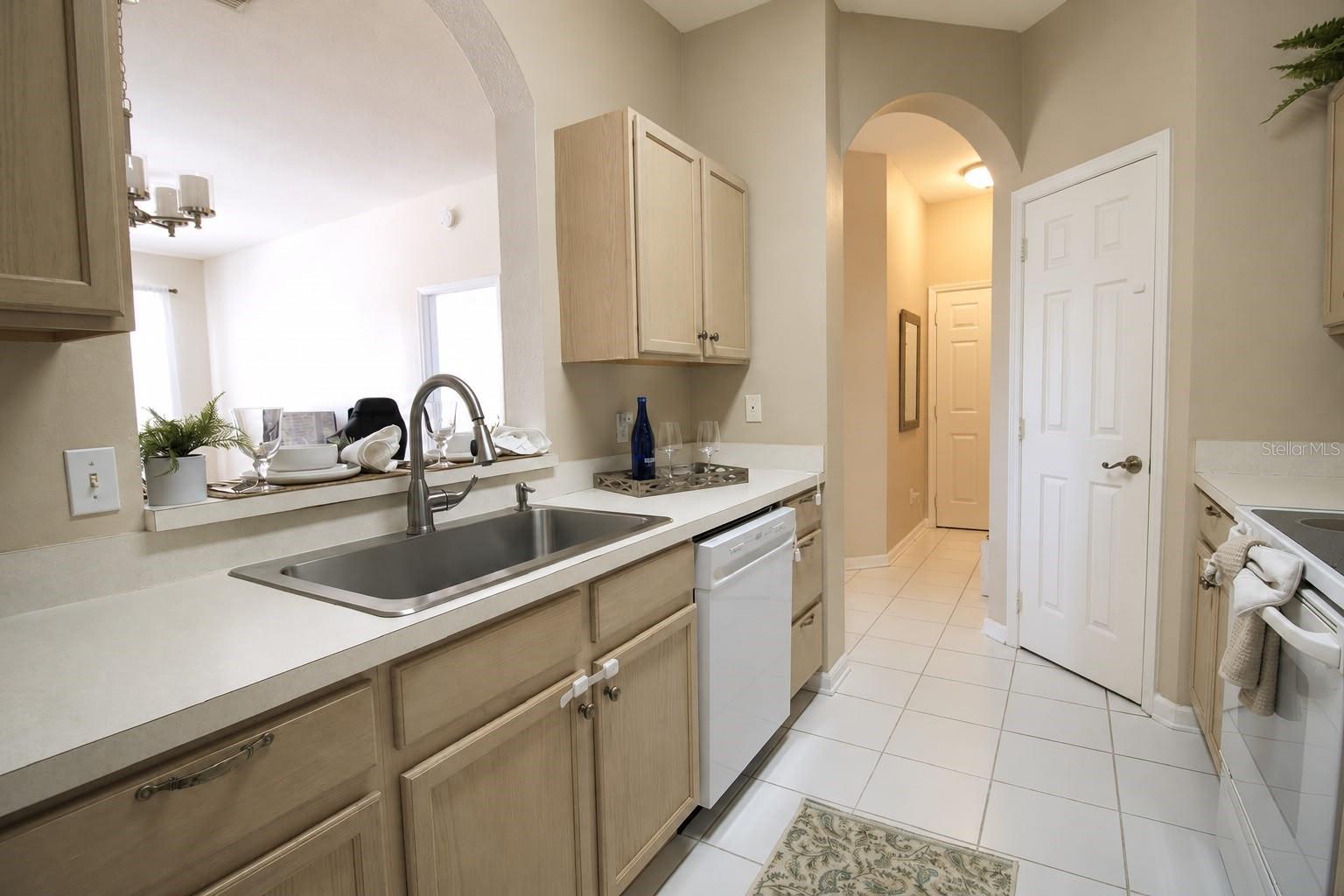 13560 Turtle Marsh Loop #338 Property Photo 3
