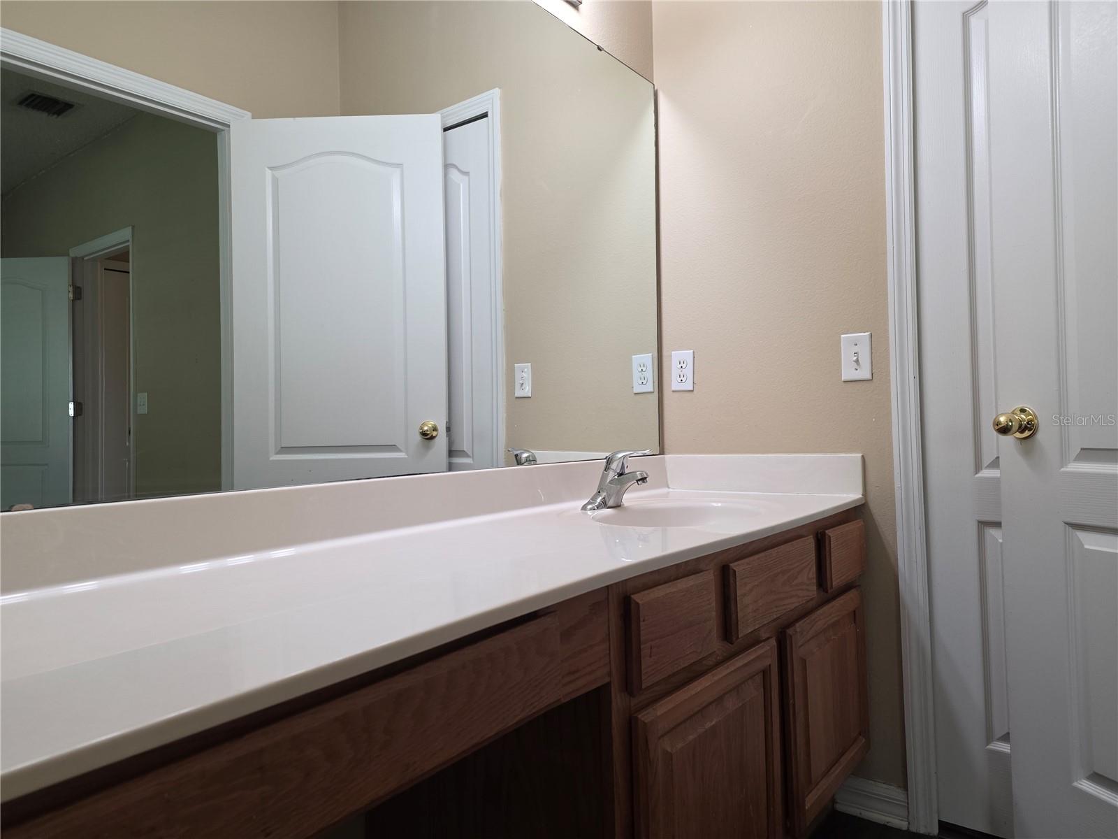 600 Northern Way #1108 Property Photo 15