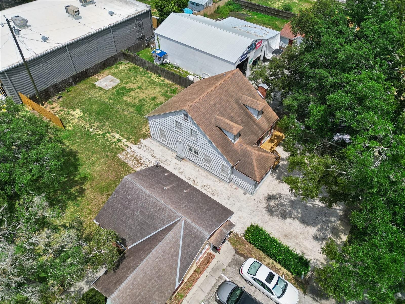 25 E Pinecrest Ave Property Photo 39