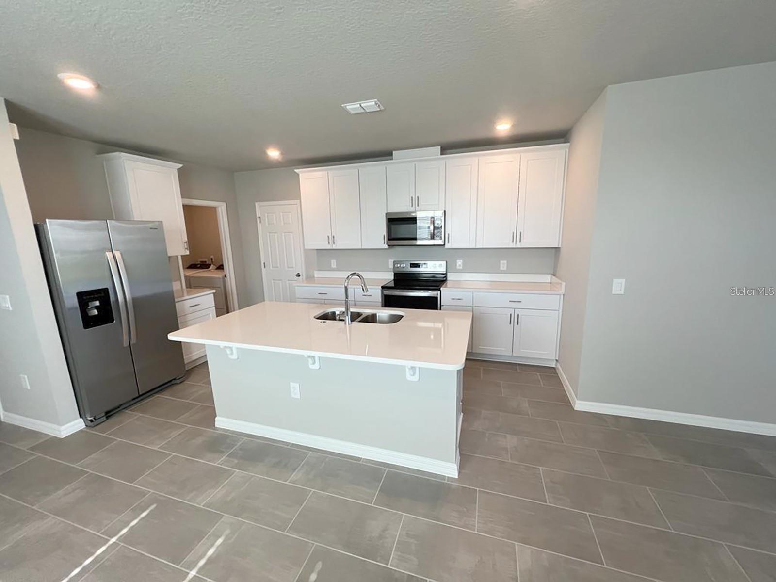 820 Rivers Crossing St Property Photo 6