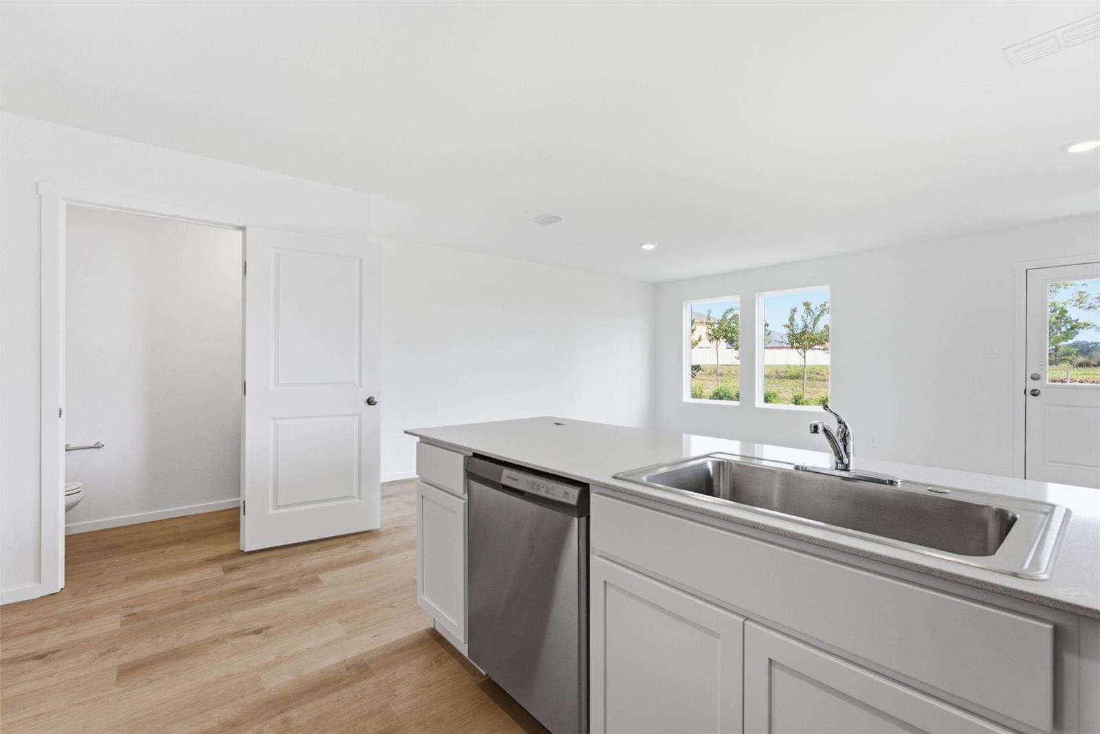 1557 Plank Pl Property Photo 11