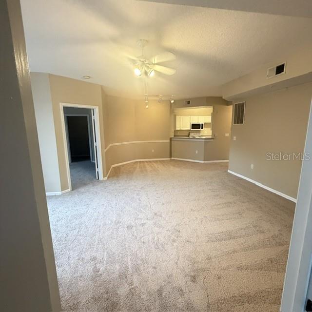 5536 Metrowest Blvd #8-201 Property Photo 8