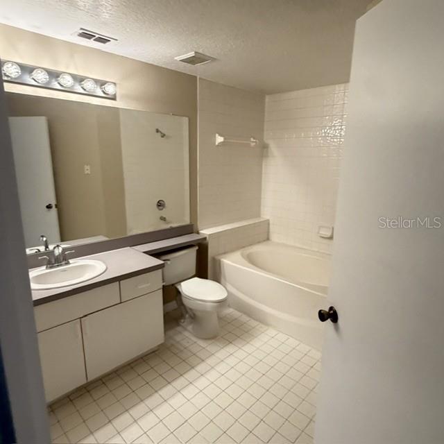 5536 Metrowest Blvd #8-201 Property Photo 14