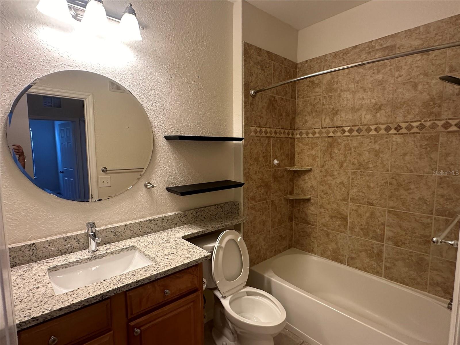 6119 Metrowest Blvd #103 Property Photo 11