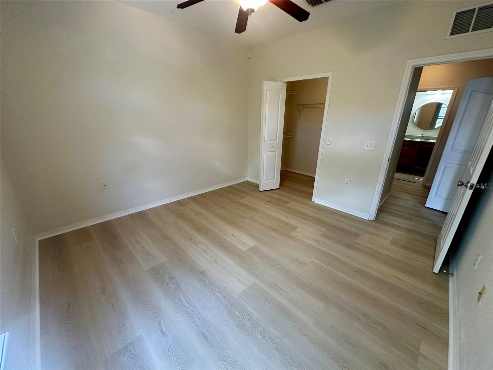 6119 Metrowest Blvd #103 Property Photo 12