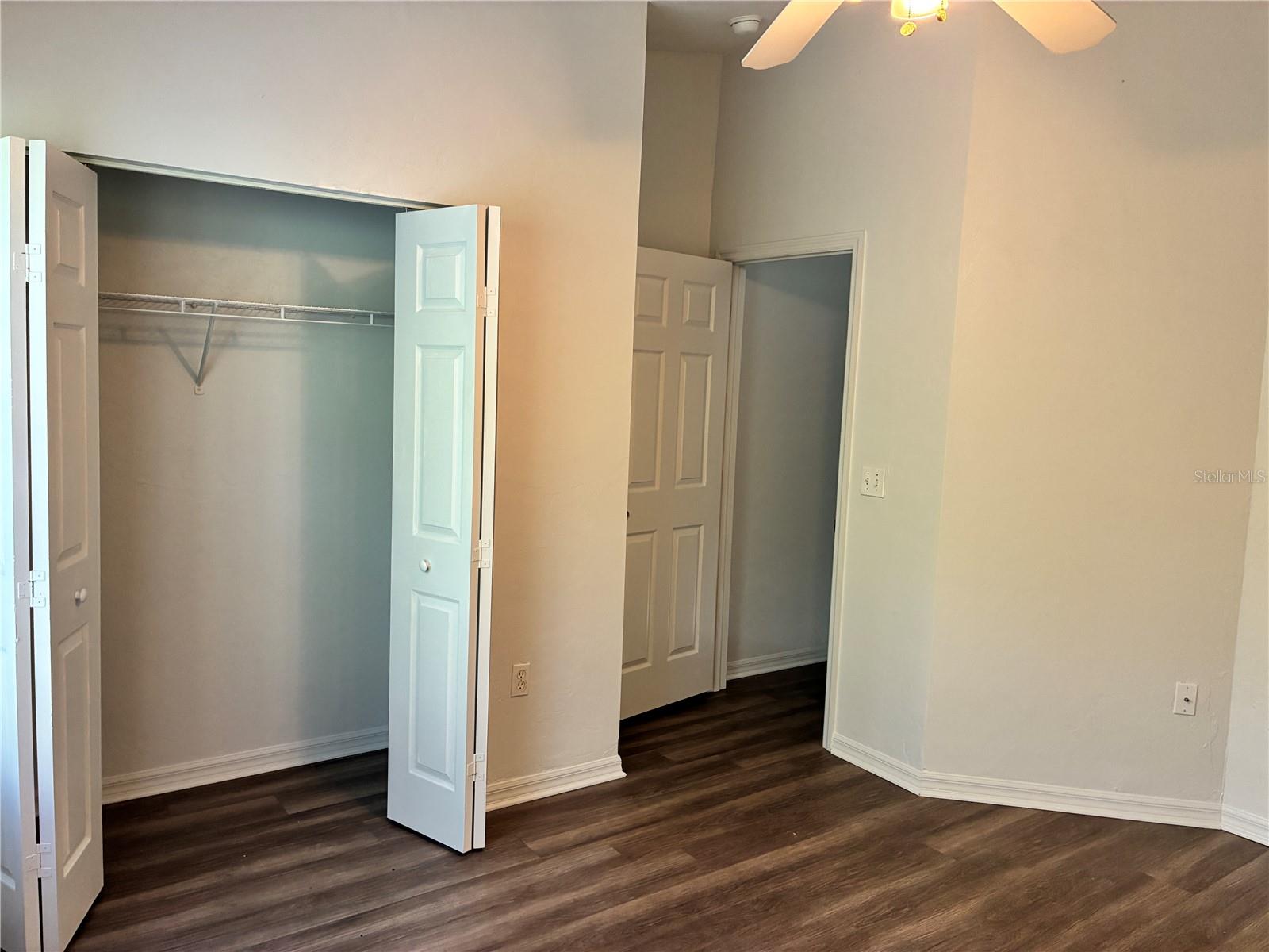 4415 Sw 34th St #304 Property Photo 3