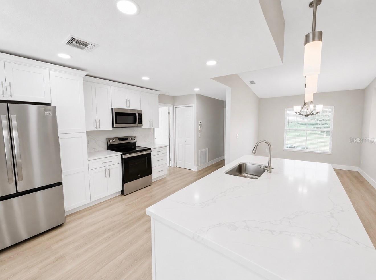 10814 Crescendo Loop Property Photo 3