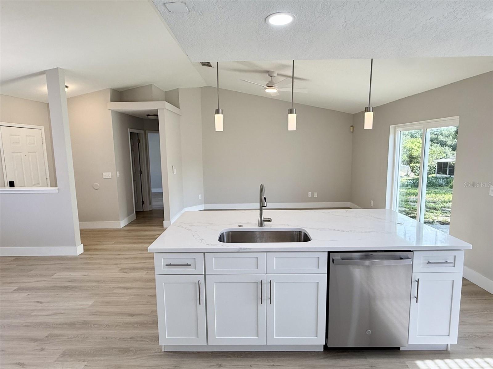 10814 Crescendo Loop Property Photo 4