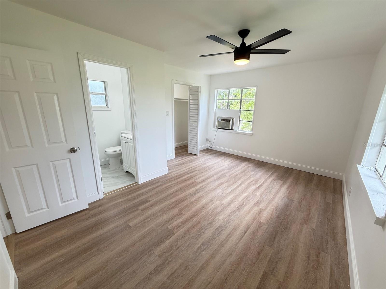 165 E Pomelo St Property Photo 6