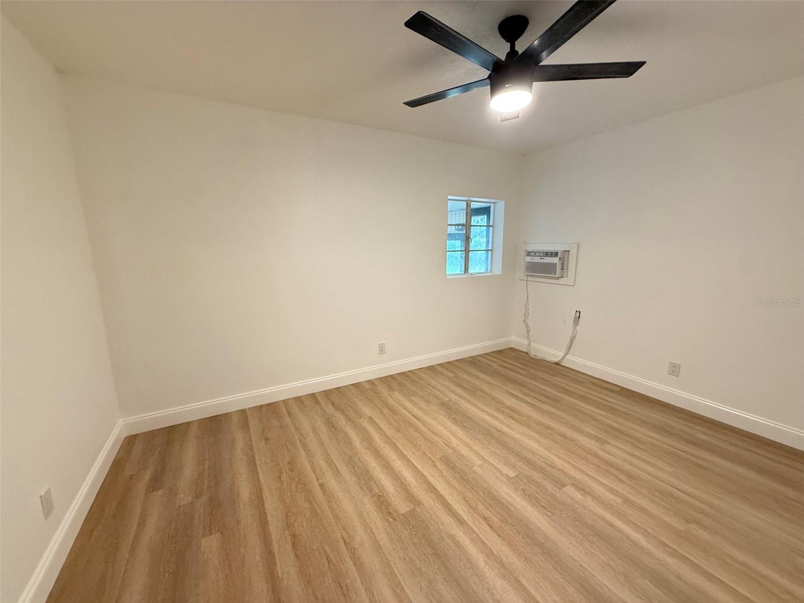 165 E Pomelo St Property Photo 11